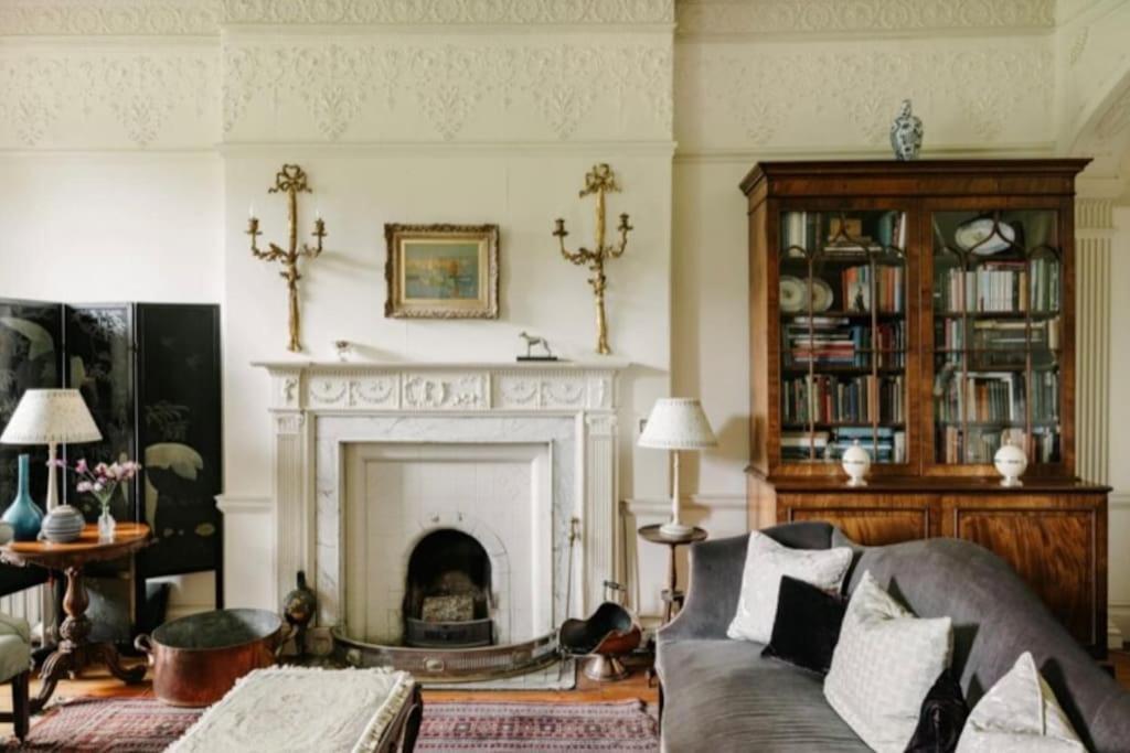 Cressy Hall - Historic Grade II Listed Manor, Gorgeous Topiary Garden Gosberton Exteriér fotografie